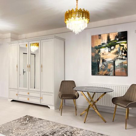 Happy Studio By Rh Living Bükreş Dış mekan fotoğraf