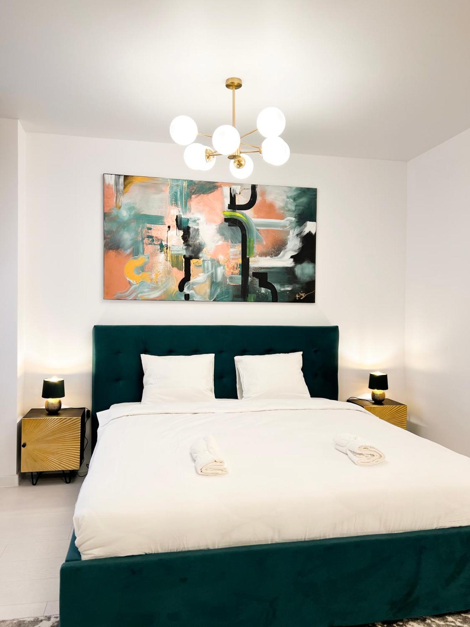 Happy Studio By Rh Living Bükreş Dış mekan fotoğraf