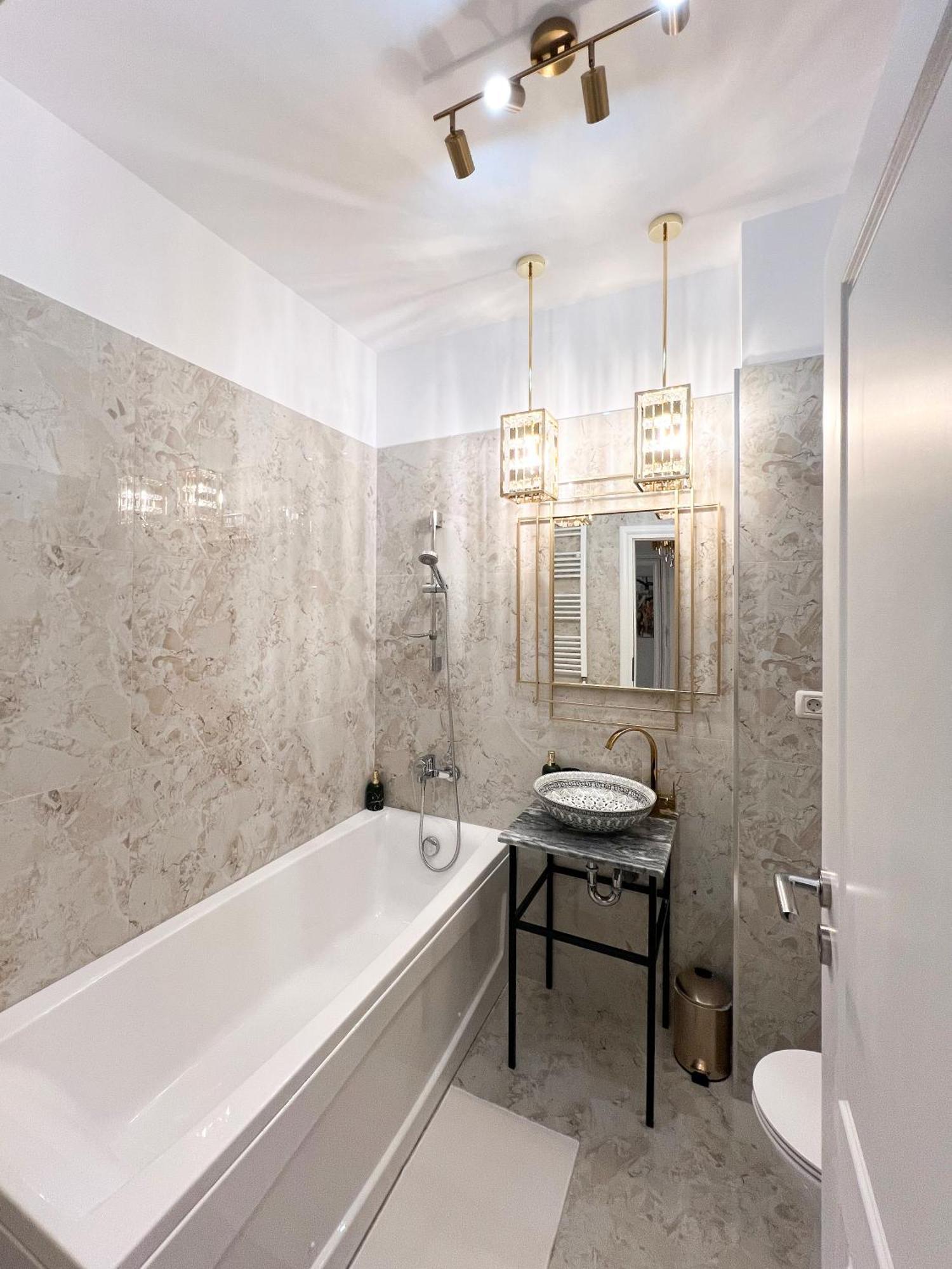 Happy Studio By Rh Living Bükreş Dış mekan fotoğraf