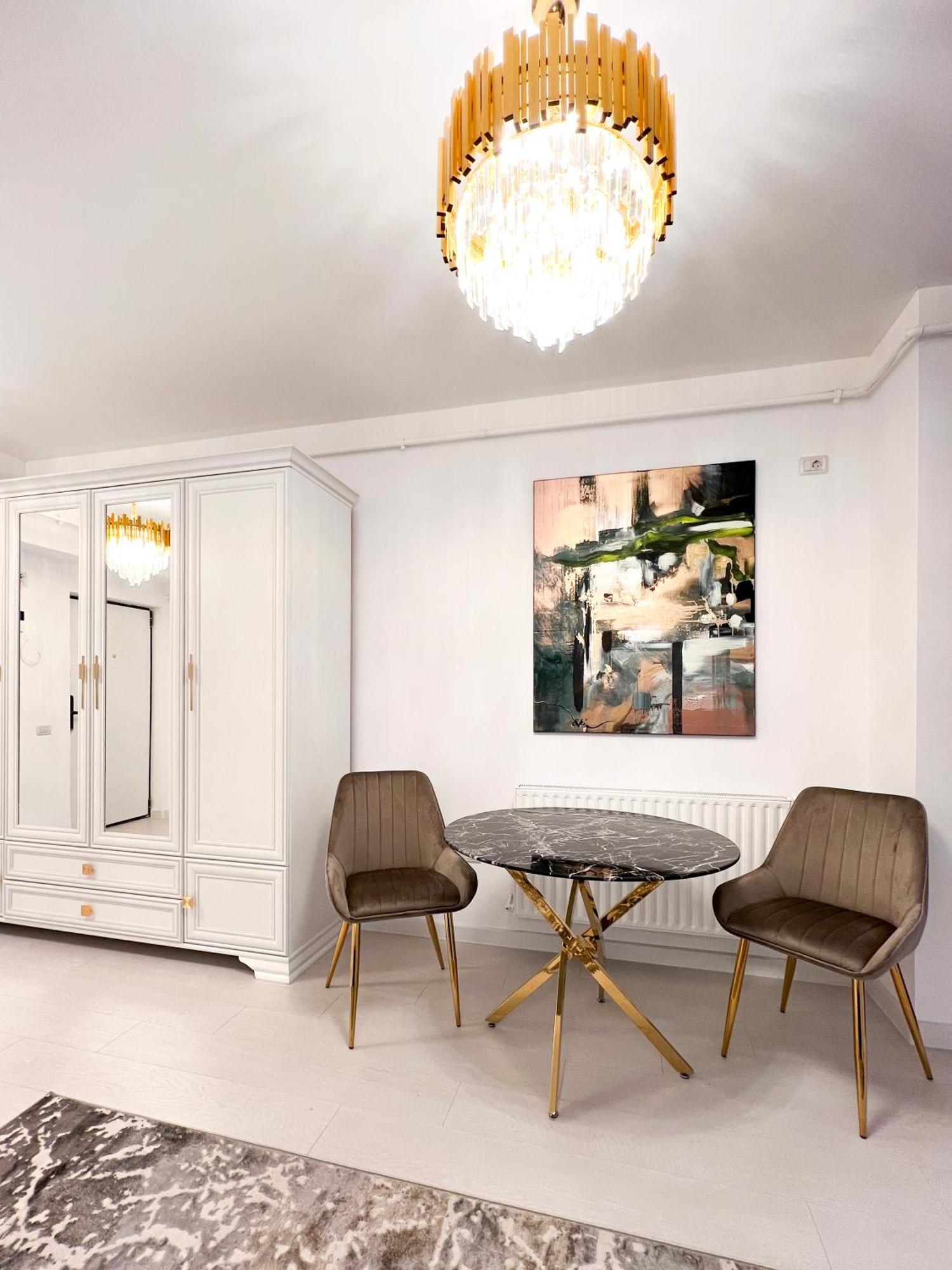 Happy Studio By Rh Living Bükreş Dış mekan fotoğraf